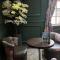 The Popinjay Hotel