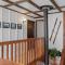 Maple Pine w Hot Tub Pool Table 3min to Mount Snow