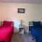 Sunny Days! Room for All and Pet Friendly