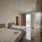 Queen Eyridiki Luxury Villa 2