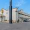 Super 8 by Wyndham Brownsburg