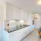 Amazing, central, sunny 1BR flat - Sun 12