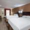 Days Inn & Suites by Wyndham Tyler