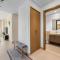 Elegant 3BR High Floor 52-42 Tower, Dubai Marina