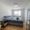 Bodensee Bergblick Suite by Stadtlandnest