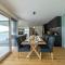 Bodensee Bergblick Suite by Stadtlandnest