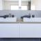Bodensee Bergblick Suite by Stadtlandnest
