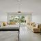 Beachfront - Beach Garden Studio - E124-1