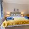 5 Bed in Woodbridge 72724