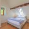 3 Bed in Aberdovey DY033