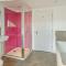 5 Bed in Wroxham 56103