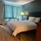 Country Club Inn & Suites