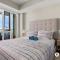 Executive Suite on the 31st Floor Queen Bed with Sofa Bed Free Parking BBQ