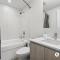Executive Suite on the 31st Floor Queen Bed with Sofa Bed Free Parking BBQ