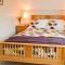3 Bed in Wighton oc-kt085
