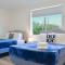 Family-Friendly Townhouse - Close to Beach