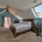 4 Bedroom Home by Leavetown Vacations