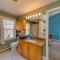 4 Bedroom Home by Leavetown Vacations