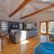 4 Bedroom Home by Leavetown Vacations
