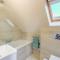 4 Bed in Ashford 86647