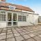 4 Bed in Docking 91588