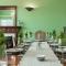 5 Bed in Melrose 79418