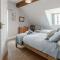 6 Bed in Saundersfoot FB218