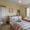 6 Bed in Saundersfoot FB218