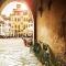 Capannori Stylish Townhouse