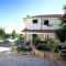 Apartment in Gasponi with Mountain Views