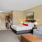 Ramada by Wyndham Drumheller Hotel & Suites