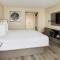 Ramada Plaza by Wyndham Orlando Resort & Suites Intl Drive - Newly Renovated!