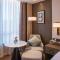 Yuexiu Hotel Guangzhou,Curio Collection by Hilton-Free shuttle between hotel and Exhibition Center during Canton Fair & Exhibitor Registration Counter