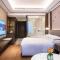 Yuexiu Hotel Guangzhou,Curio Collection by Hilton-Free shuttle between hotel and Exhibition Center during Canton Fair & Exhibitor Registration Counter