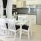 Apartment Domalu Old Town