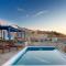 Foto: Desiterra Suites and Villas 15/239