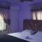 3JD Lavishly Furnished 3-Bed Apartment