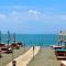 Tale beachfront flat