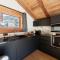 Chalet de charme rénové, centre Morzine, 4 pers, proche remontées mécaniques, parking inclus - FR-1-754-38
