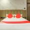 Super Capital O V Hotel