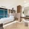 Paramount Midtown Hotel - Luxury Apartments & Infinity Pool with Burj Khalifa View