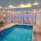 Private swimming pool sweet dreams