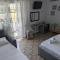 Guest House KrisHen