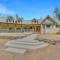 Moonrise Lodge - A Large Vacation Home in Mariposa