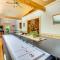 Ellijay Cabin with Hot Tub and Mountain Views
