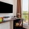 Hotel Tashree Near T3 - Free Airport Drop