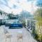 House at the Heart of Entrance! Sleeps18