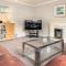 Beach Retreat - E5558