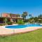 Fantastische Finca Mit Überdachter Terrasse