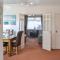 Seaside Retreat - Cottage